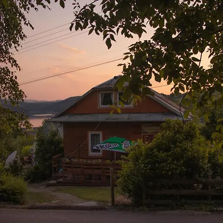 Nad Jeziorem-osada Indianska *